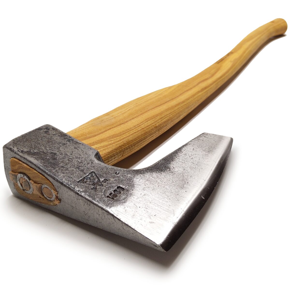 hache forgée viking 1,8 kg